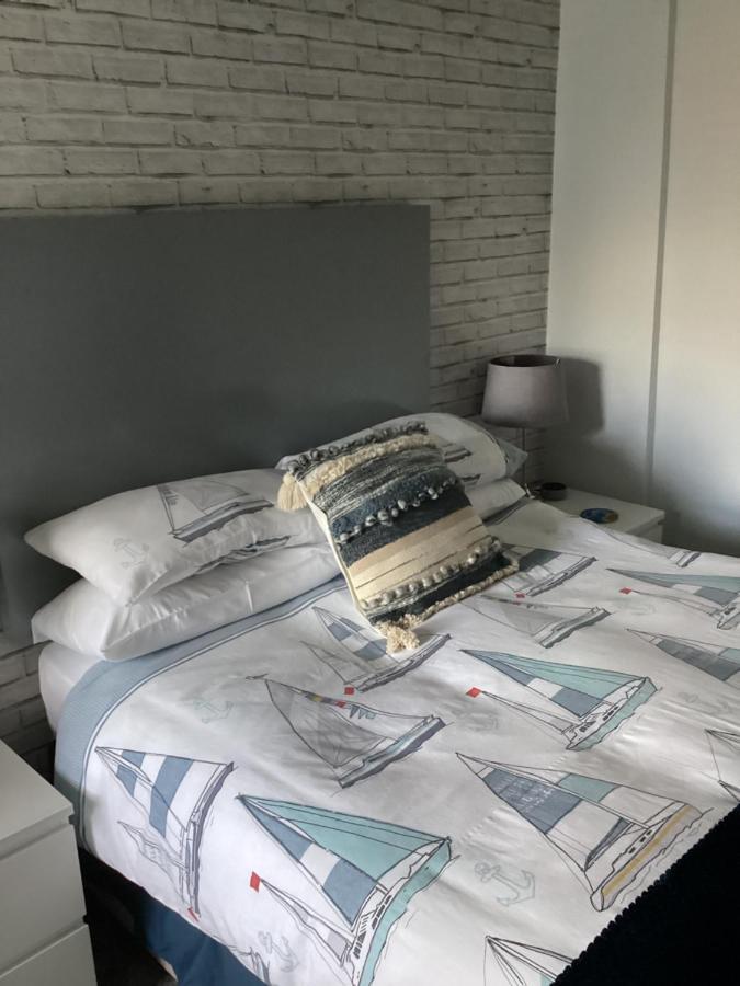 ブラックプール By The Seaside Bed & Breakfast エクステリア 写真
