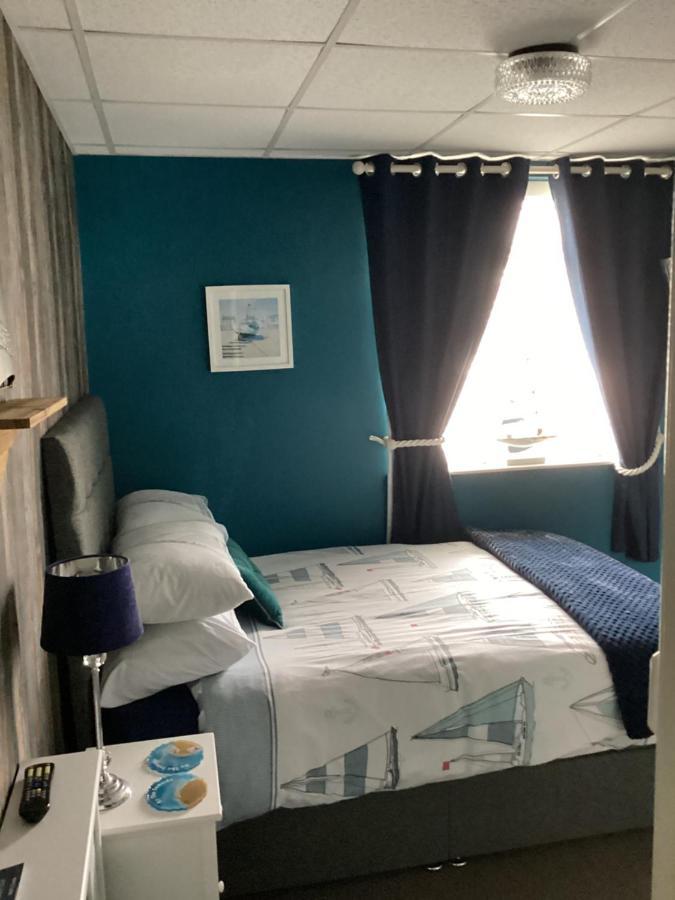 ブラックプール By The Seaside Bed & Breakfast エクステリア 写真
