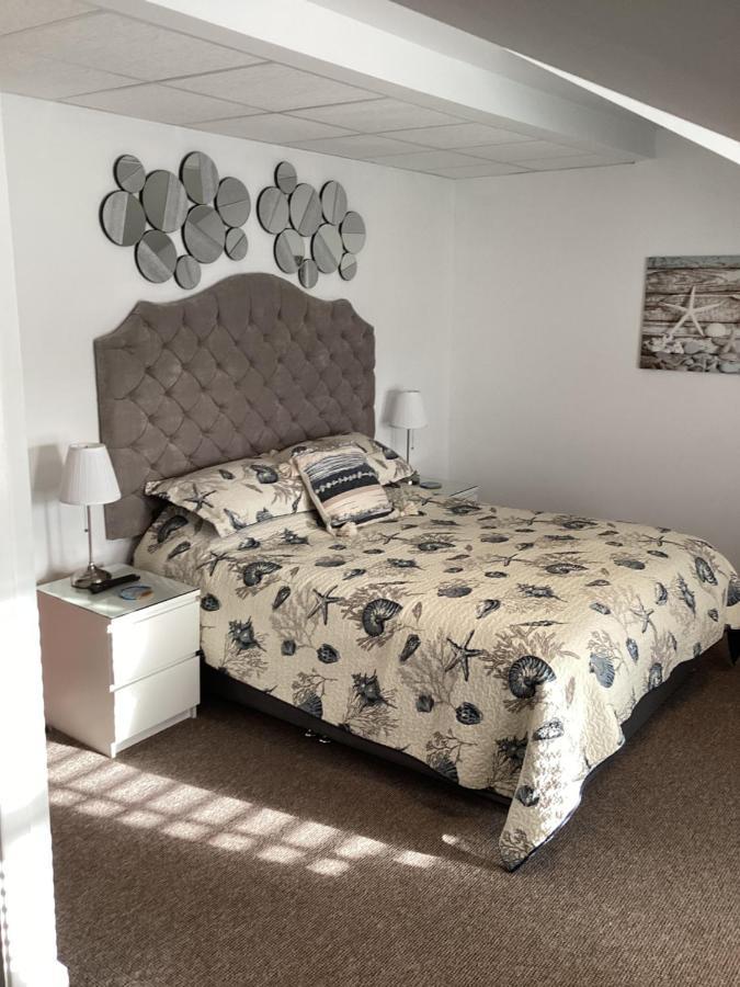 ブラックプール By The Seaside Bed & Breakfast エクステリア 写真