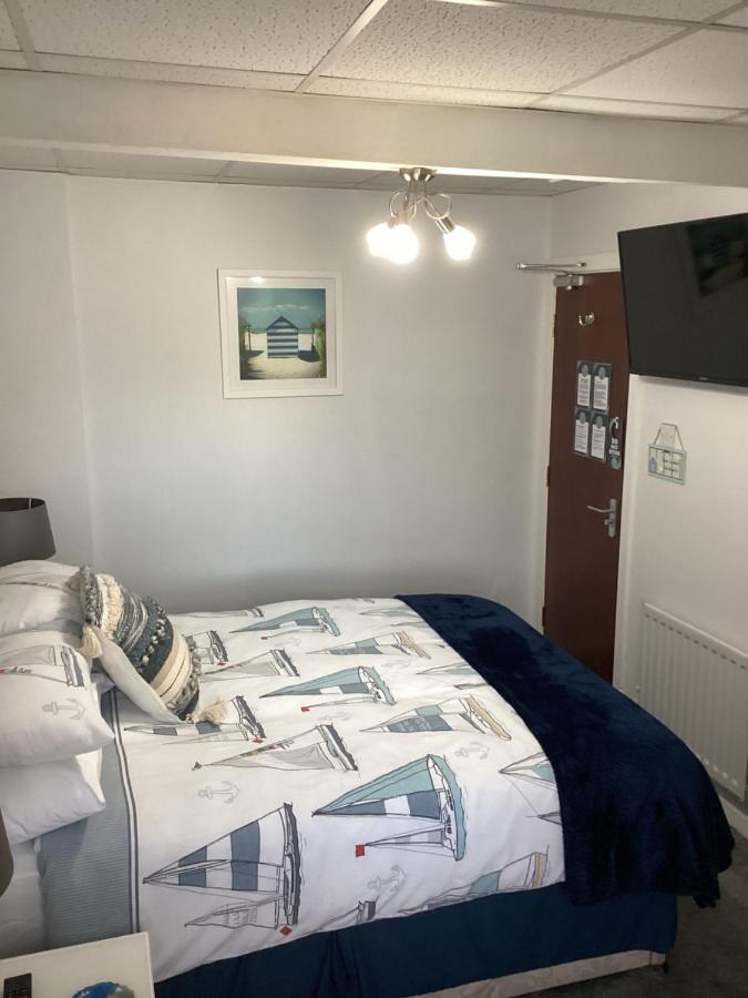 ブラックプール By The Seaside Bed & Breakfast エクステリア 写真